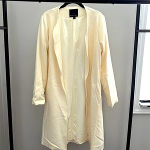 Harlowe & Graham cream coat